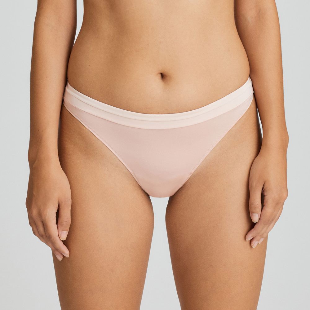 Prima Donna Twist Glow string