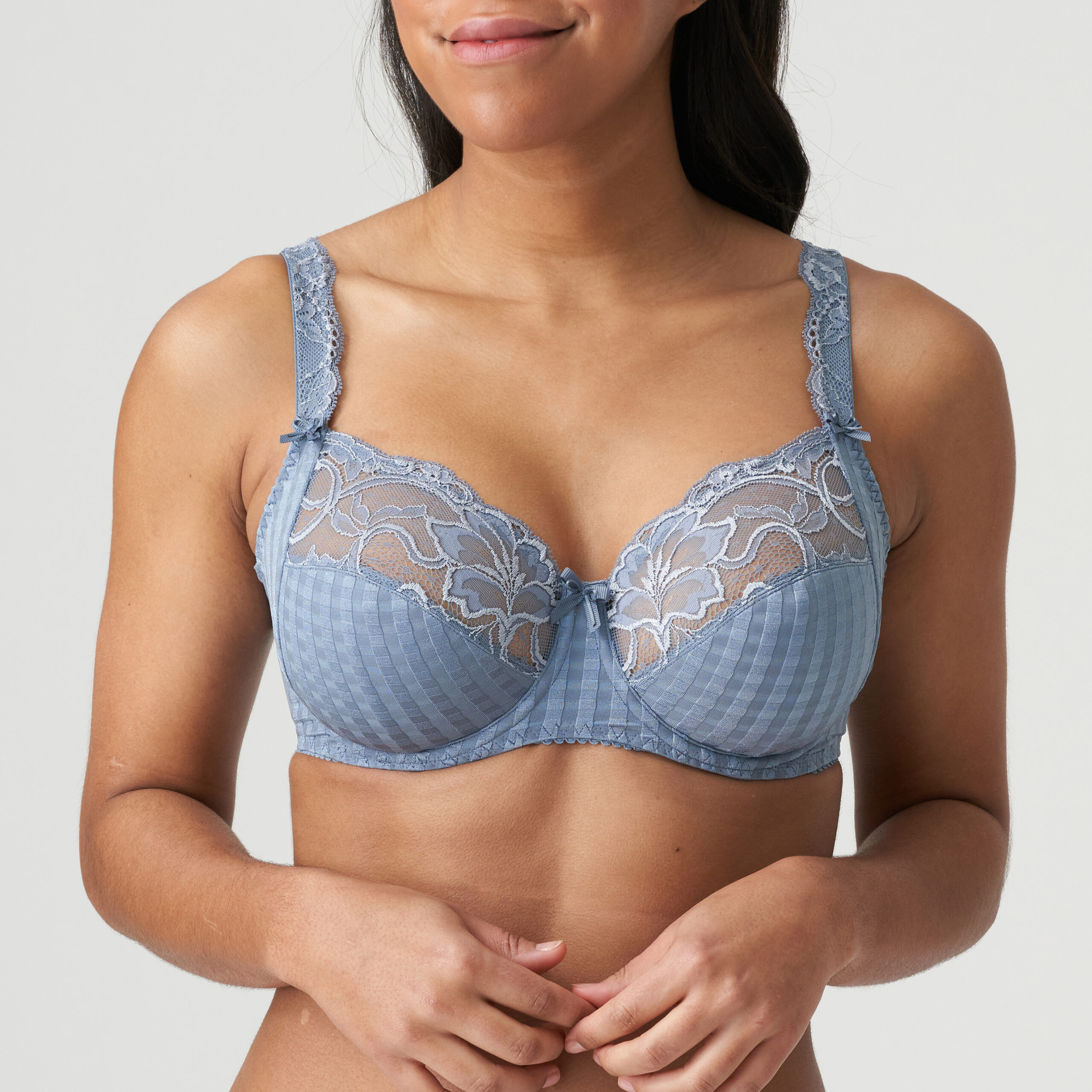 het is mooi Supermarkt Worstelen PrimaDonna volle cup beha Madison Atlantic Blue •  www.vanderlindenlingerie.nl