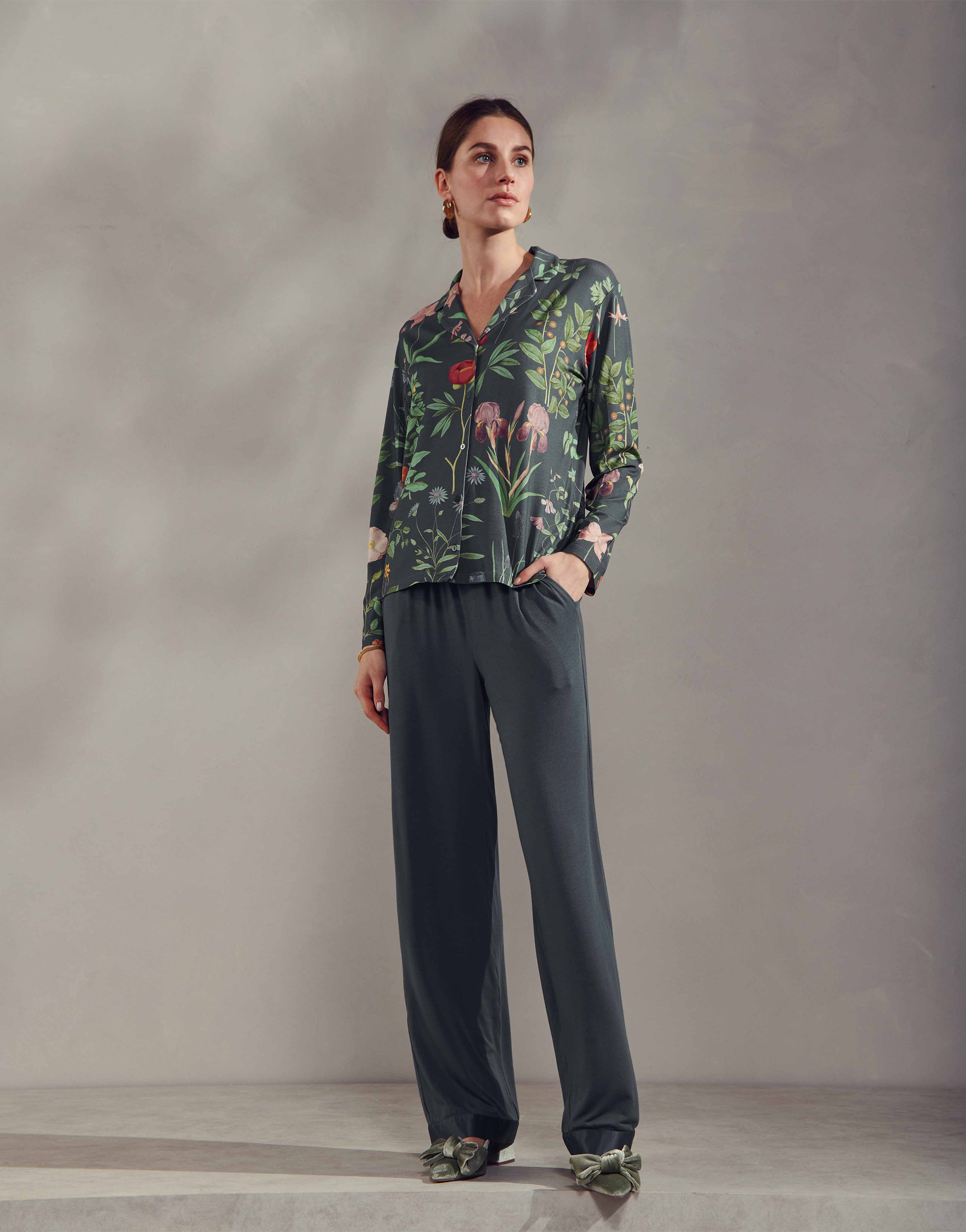 Essenza Elodie Marigold Top lange mouw Slate grey