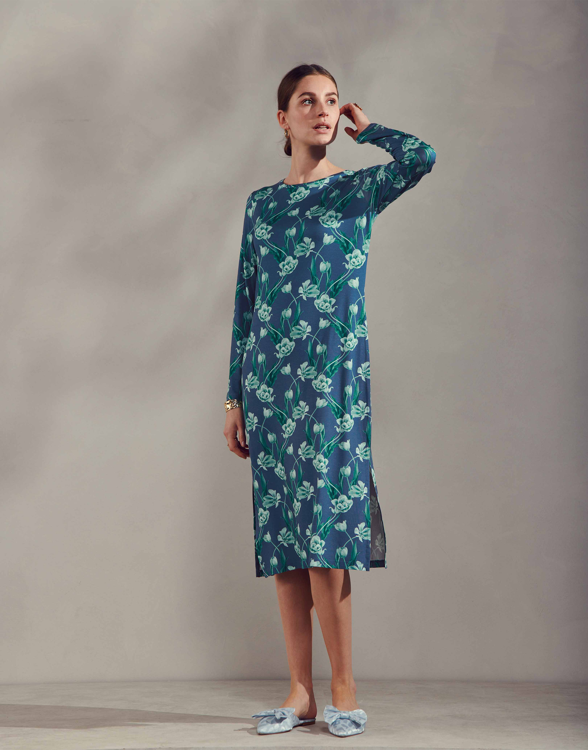 Essenza Titia Maxime Nachthemd lange mouw Bijou blue