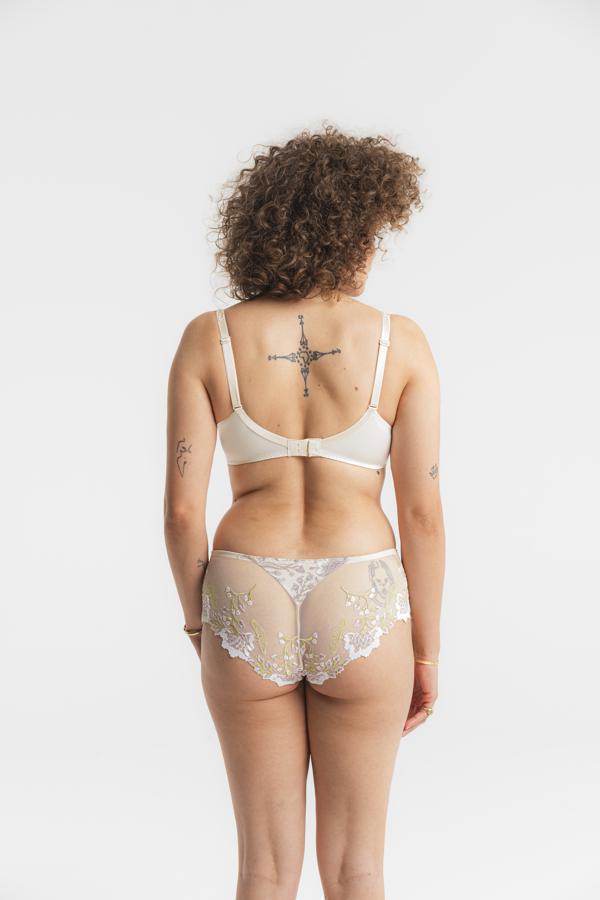 Louisa Bracq Flora  shorty beige