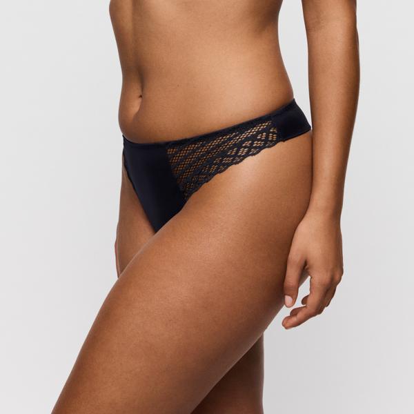 primadonna_twist-lingerie-thong-twist_side-0642570-black-1085290.jpg